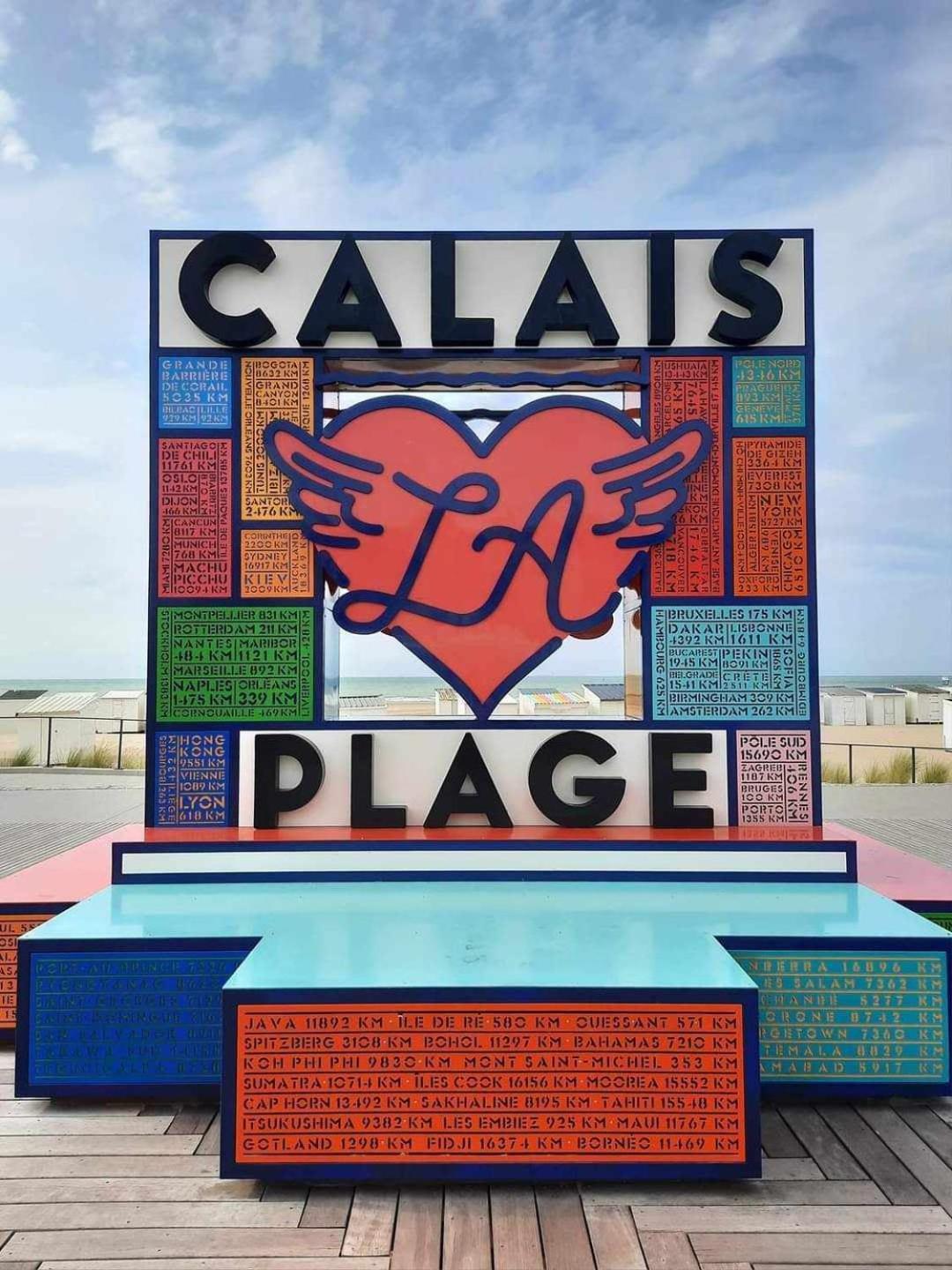 Calais Plage-Gare Appartement Elegant Tout Equipe Exterior photo